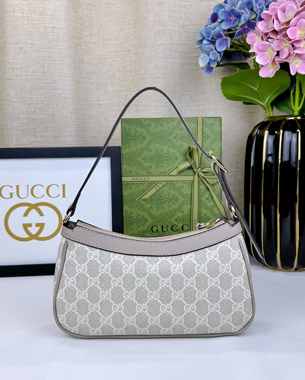 激安グッチバッグコピー内部構造